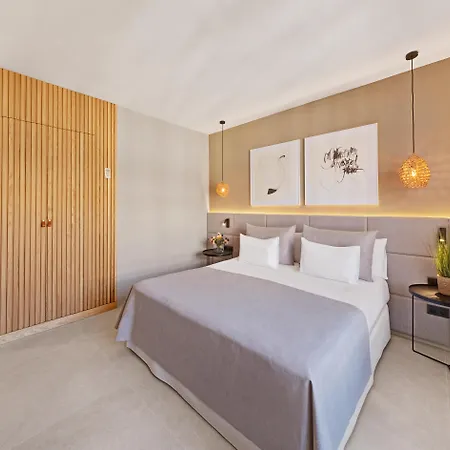 Almudaina Hotel 4*